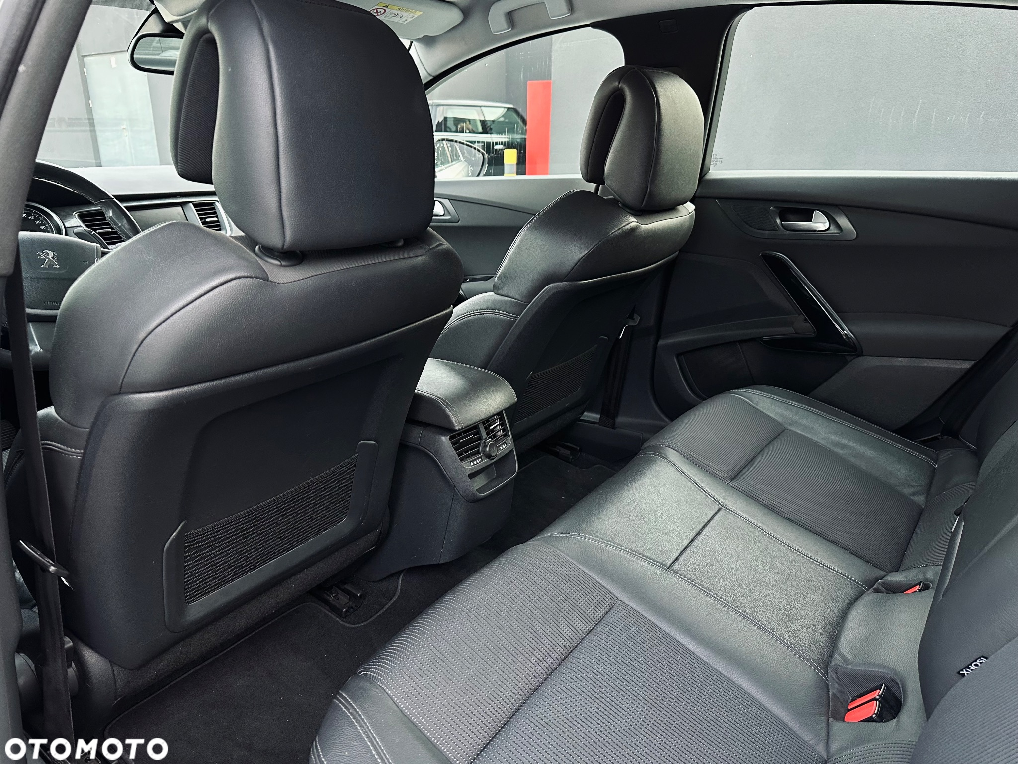 Peugeot 508 BlueHDi FAP 180 Automatik Stop&Start Allure - 21
