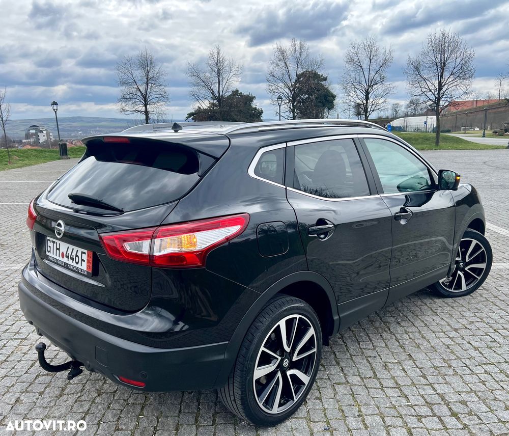 Nissan Qashqai 1.6 DCI TEKNA+ - 4