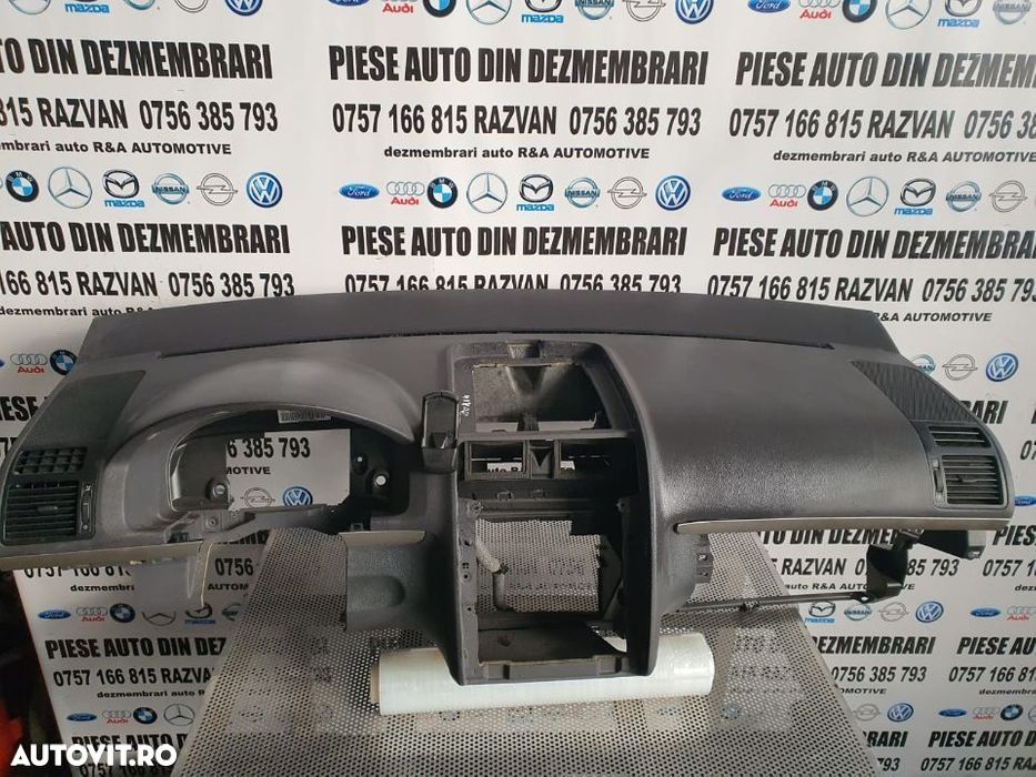 Plansa Bord VW Touran An 2003/2010 Volan Stanga Germania Plansa Bord VW Touran An 2003/2010 Volan S - 4