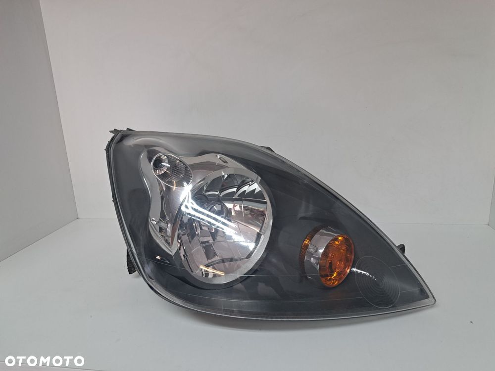 FORD FIESTA MK6 LIFT  LAMPA PRZÓD PRZEDNIA PRAWA EUROPA 6S61-13W029-AD - 1