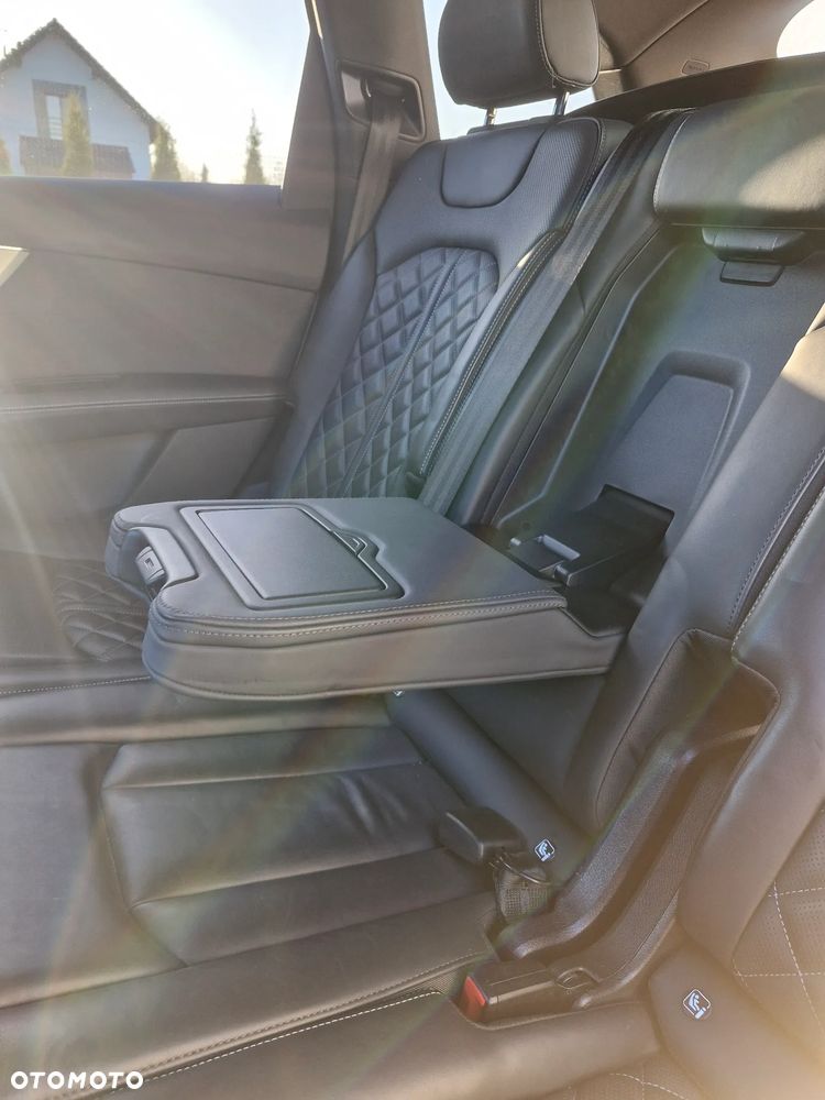 Audi Q7 50 TDI mHEV Quattro Tiptr - 33