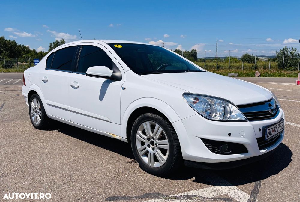 Opel Astra 1.7 CDTI Elegance - 9