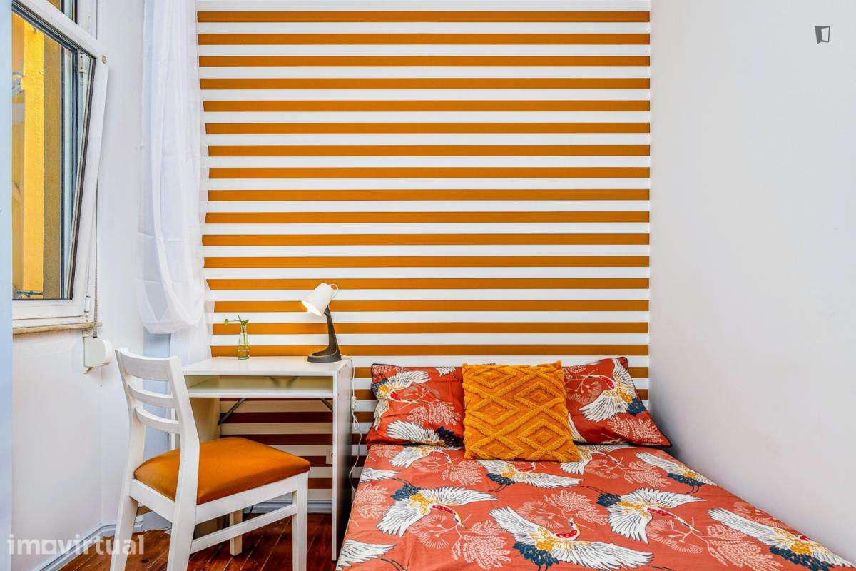 Quarto - localizado em Picoas Lisbon - Grande imagem: 4/18