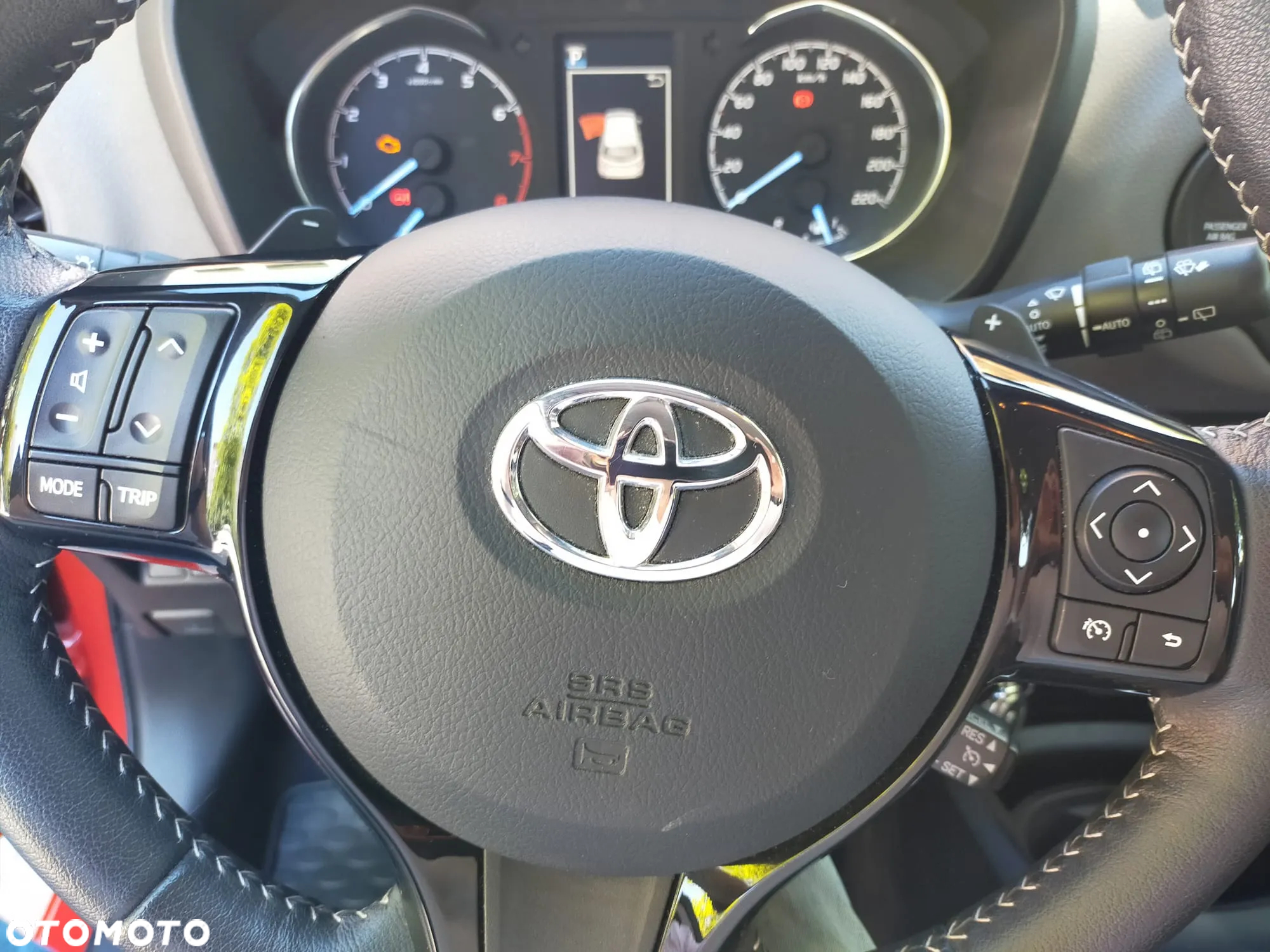 Toyota Yaris - 11