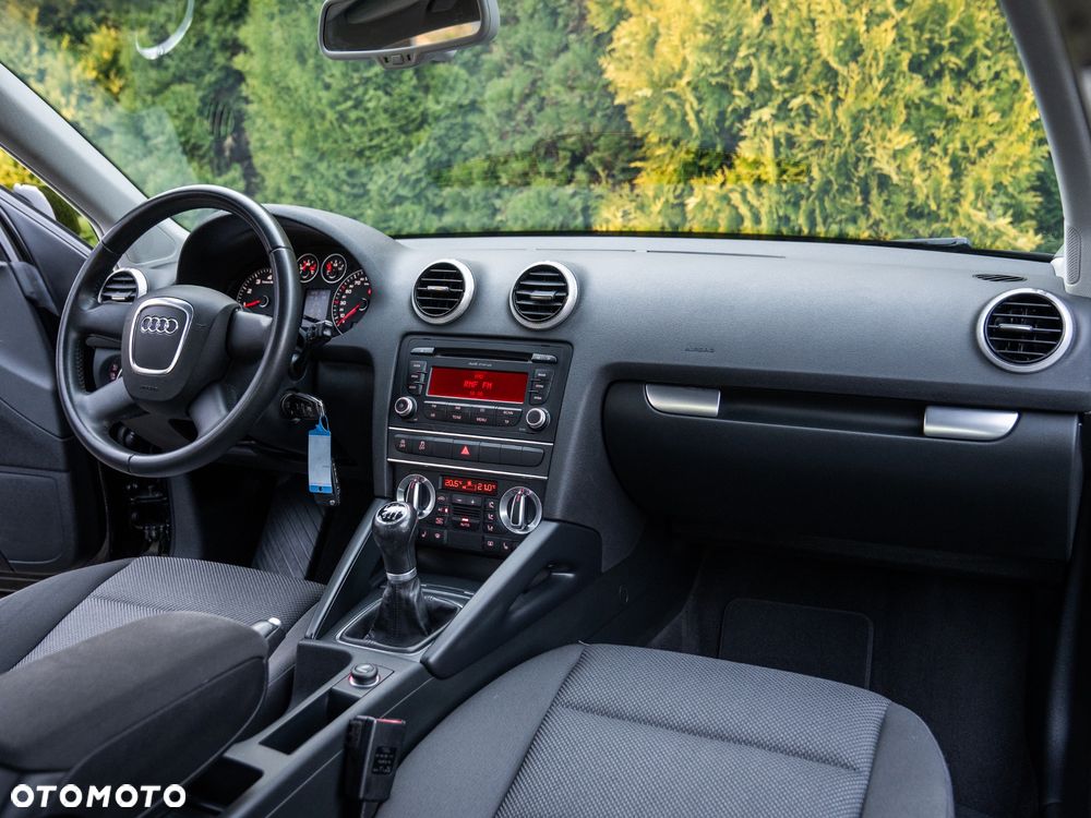 Audi A3 Sportback 1.2 TFSI Attraction - 40