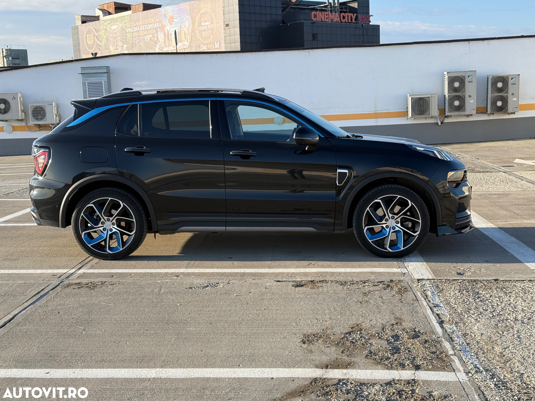 Lynk&Co 01 - 16