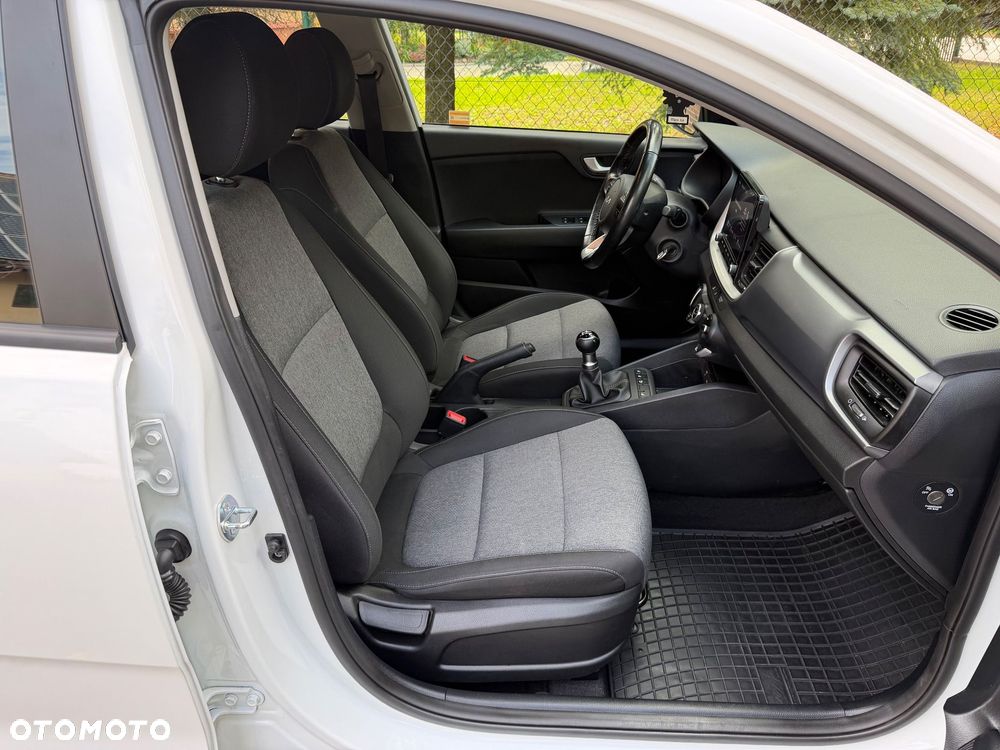 Kia Stonic 1.2 M - 34