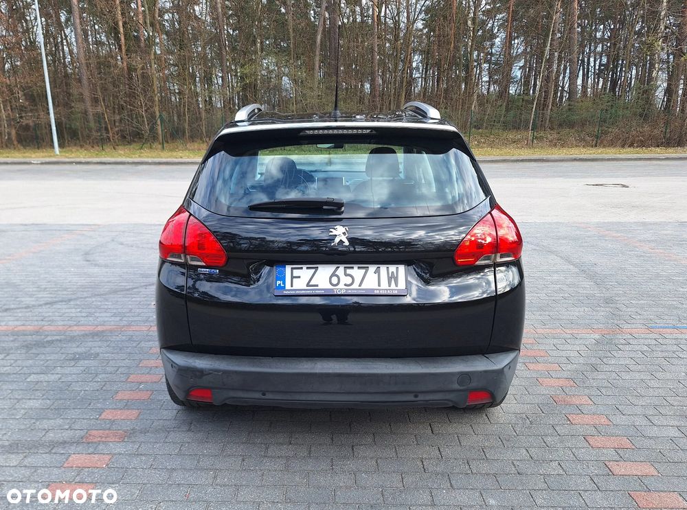 Peugeot 2008 BlueHDi 100 STOP & START Allure - 5