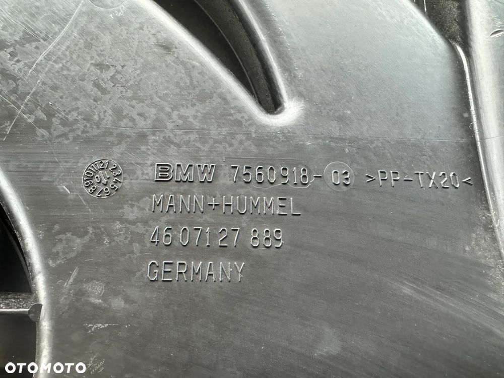 Kierownica powietrza BMW E90 E91 7560918 - 4