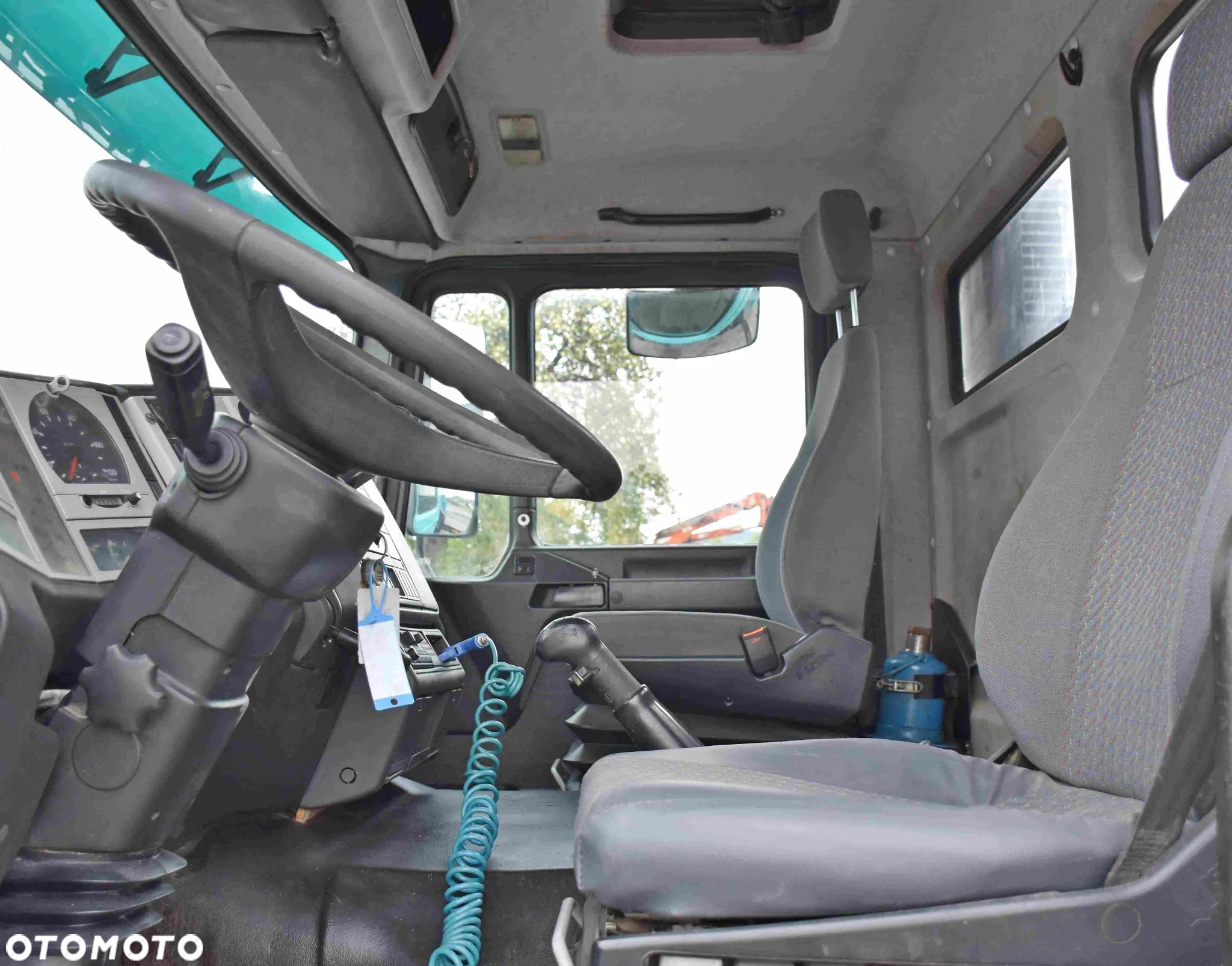 MAN 27 - 314 * WYWROTKA 5,30m + HIAB 220 C - 3 + PILOT / 6x4 - 9