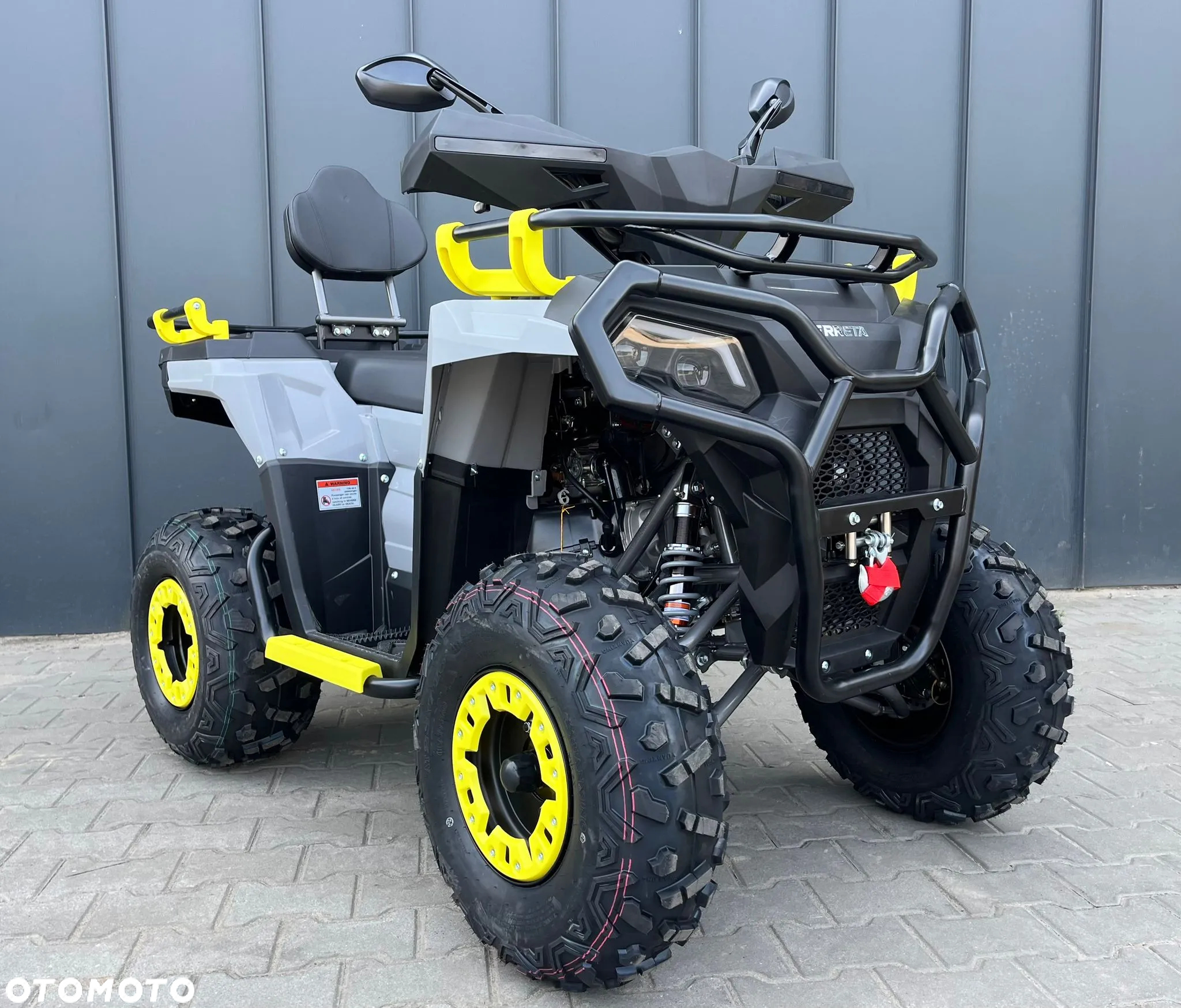 Berreta Hummer 200
