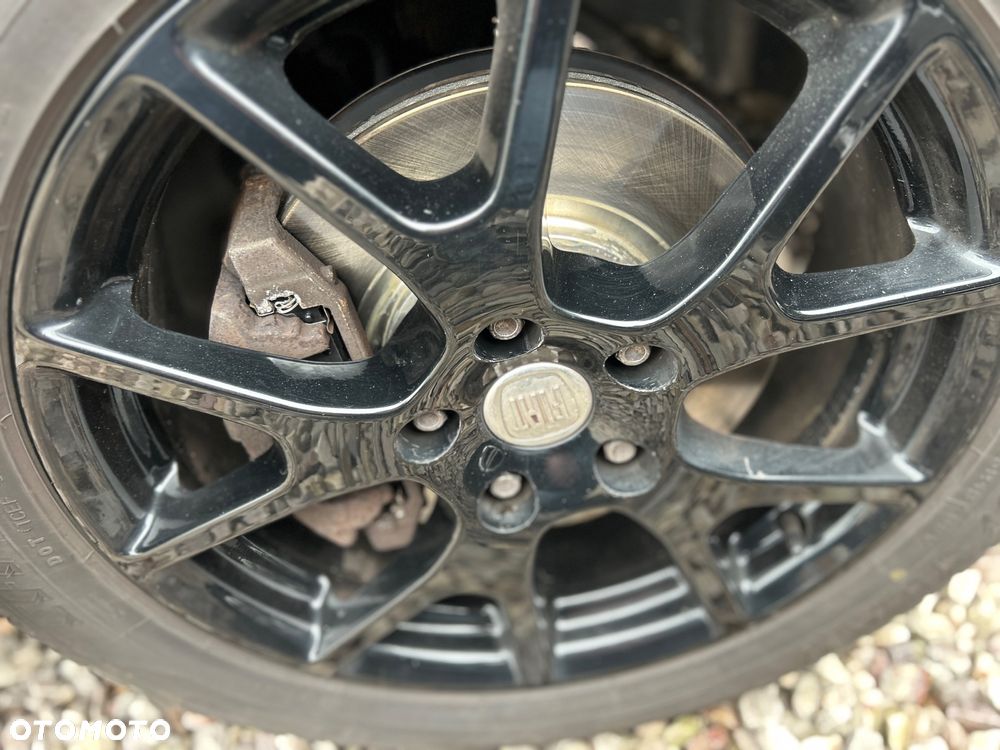 Fiat Freemont 2.0 Multijet Black Code AWD - 24