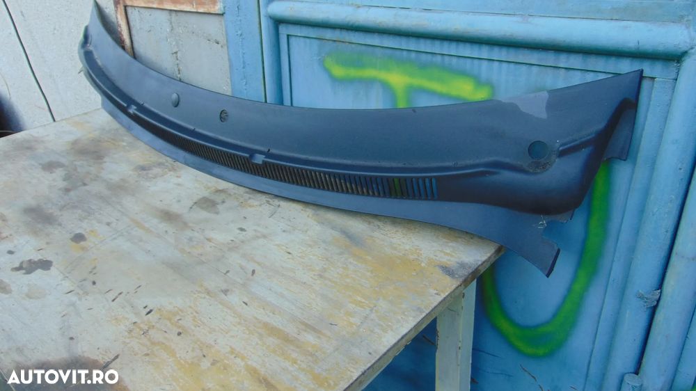Grila stergator parbriz VW T5 an 2003-2015 - 2