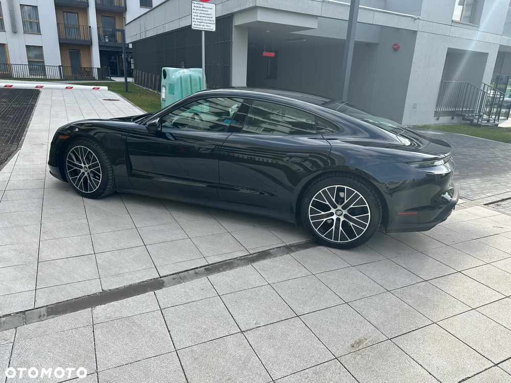 Porsche Taycan Standard - 2
