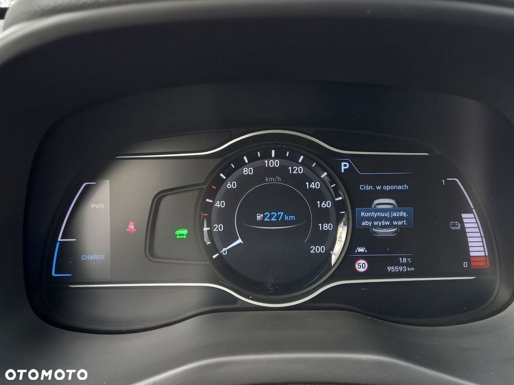 Hyundai Kona 64kWh Platinum - 14