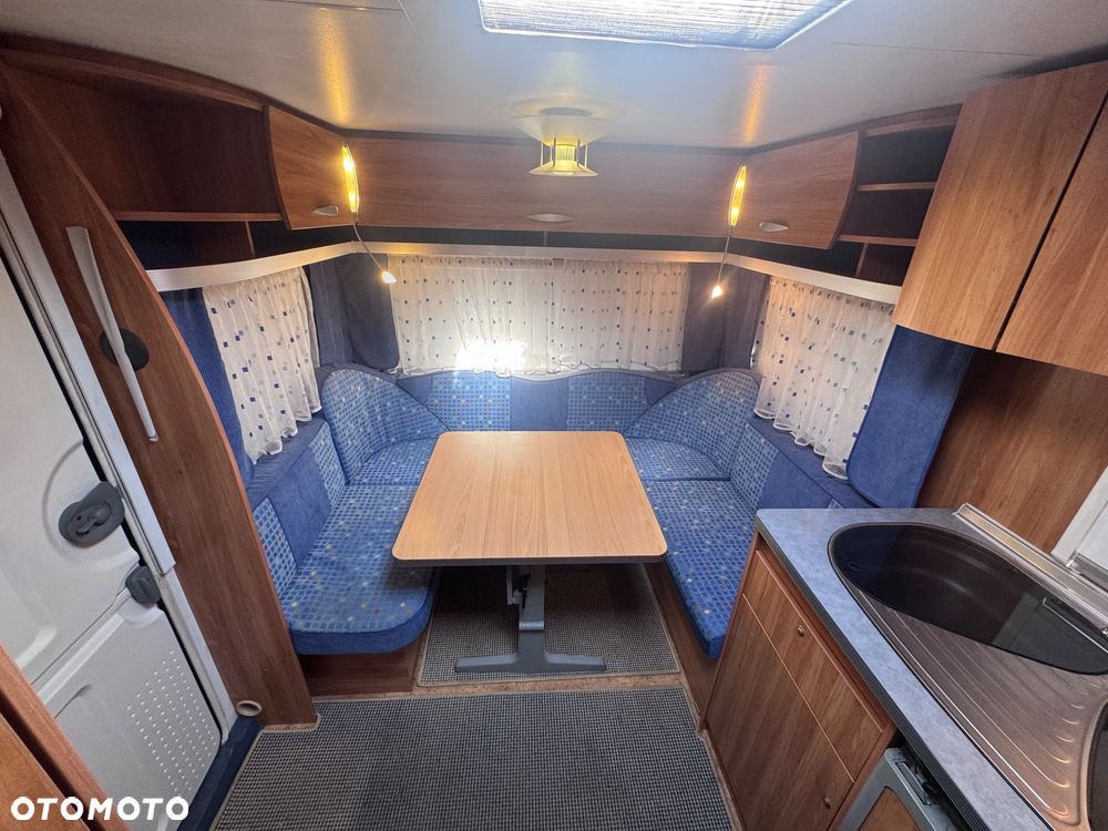 Burstner Przyczepa kempingowa Burstner 460 z przedsionkiem - 6