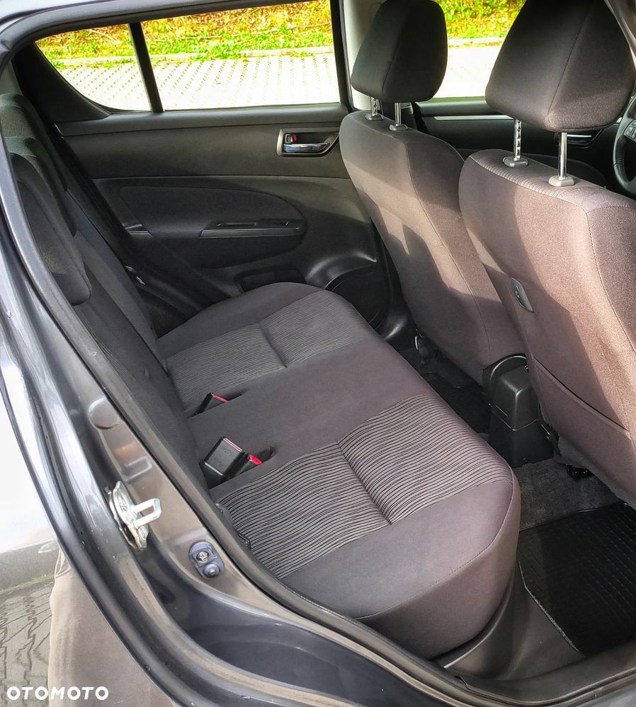 Suzuki Swift - 14