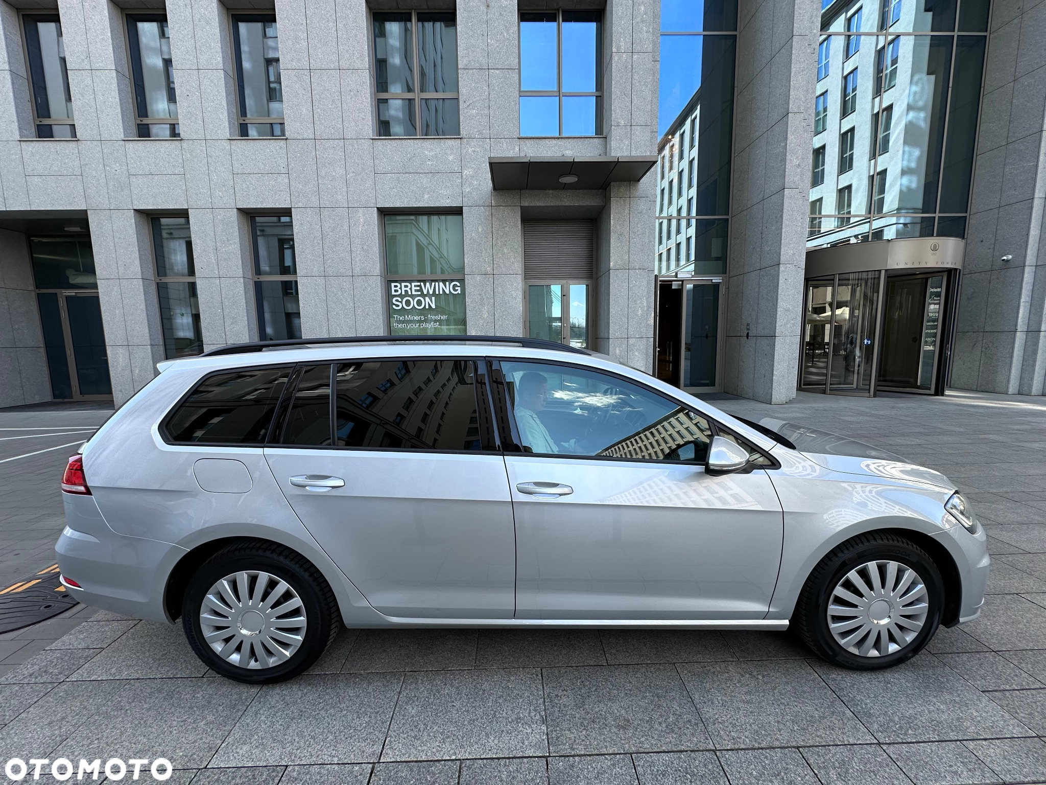 Volkswagen Golf 2.0 TDI BlueMotion Technology DSG Comfortline - 31