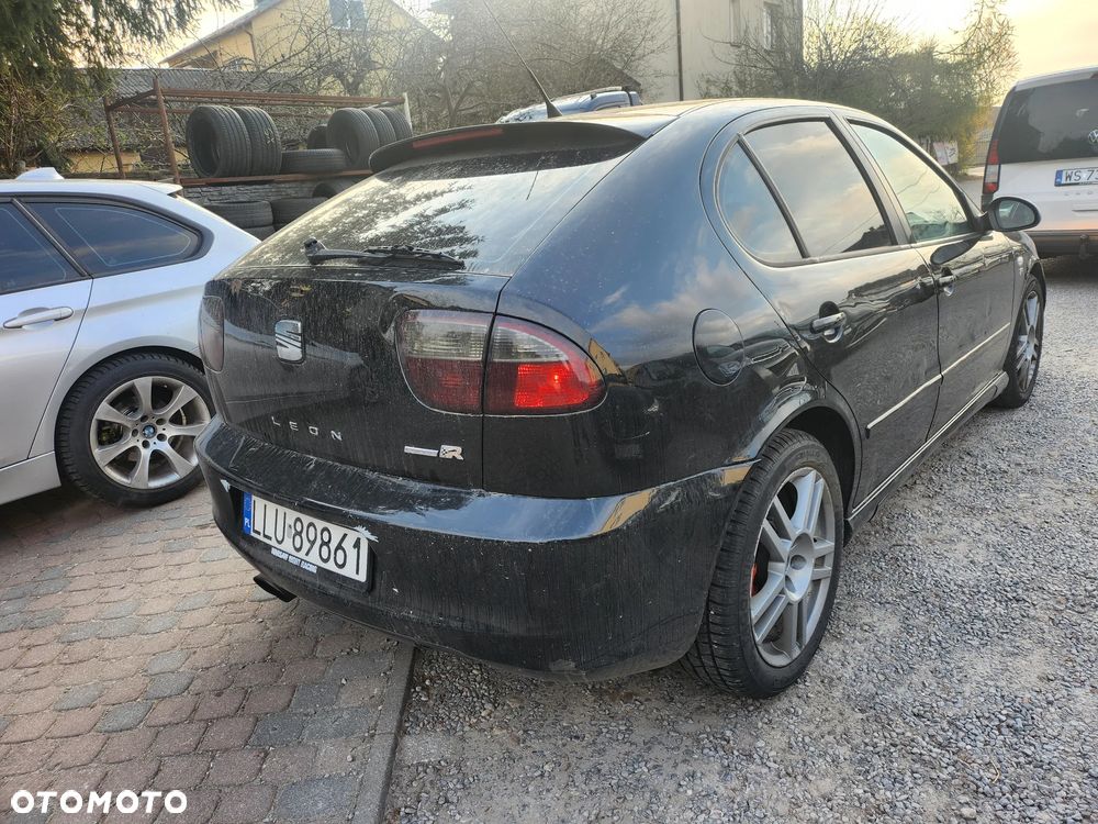 Seat Leon 1.8T Cupra R - 2