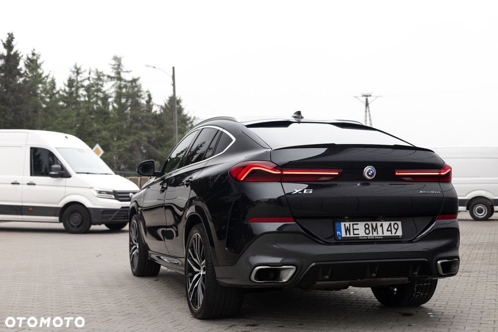 BMW X6 xDrive40d mHEV - 24