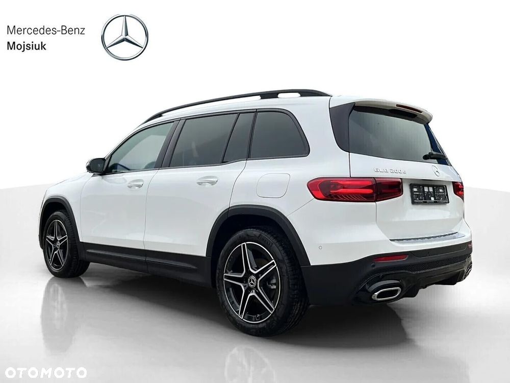 Mercedes-Benz GLB - 5