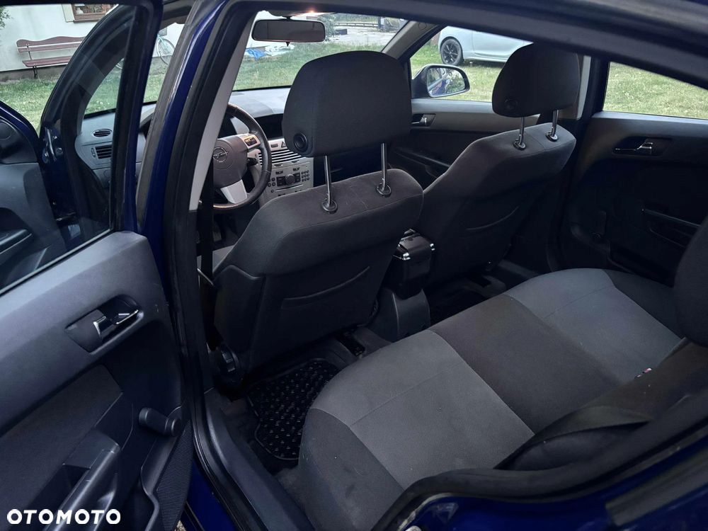 Opel Astra III 1.6 - 13
