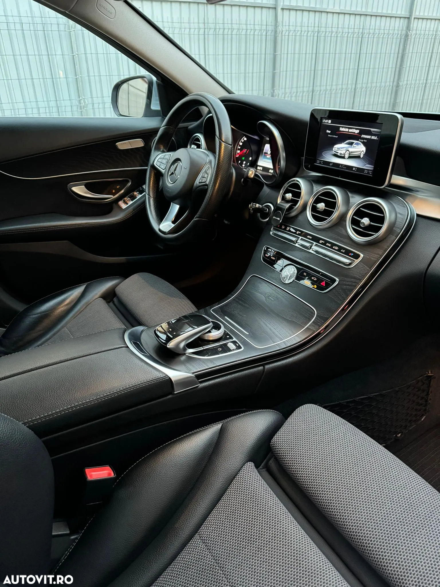 Mercedes-Benz C - 4