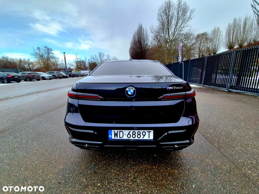 BMW Seria 7 M760e PHEV xDrive sport - 10