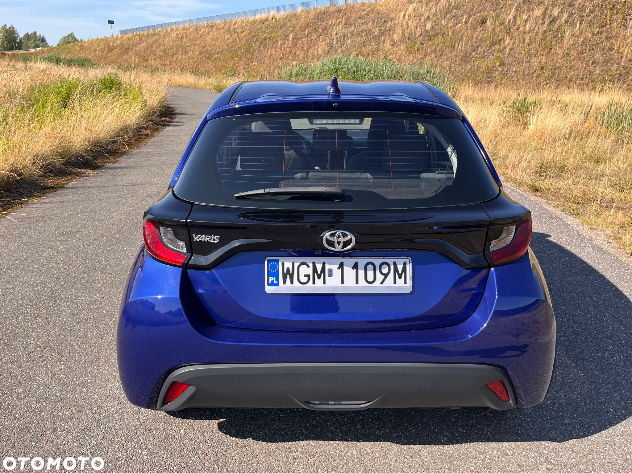 Toyota Yaris 1.5 Comfort - 12