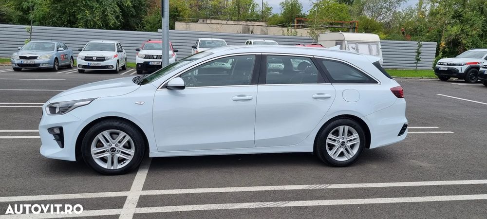 Kia Ceed 1.6 CRDi Platinum Edition - 2