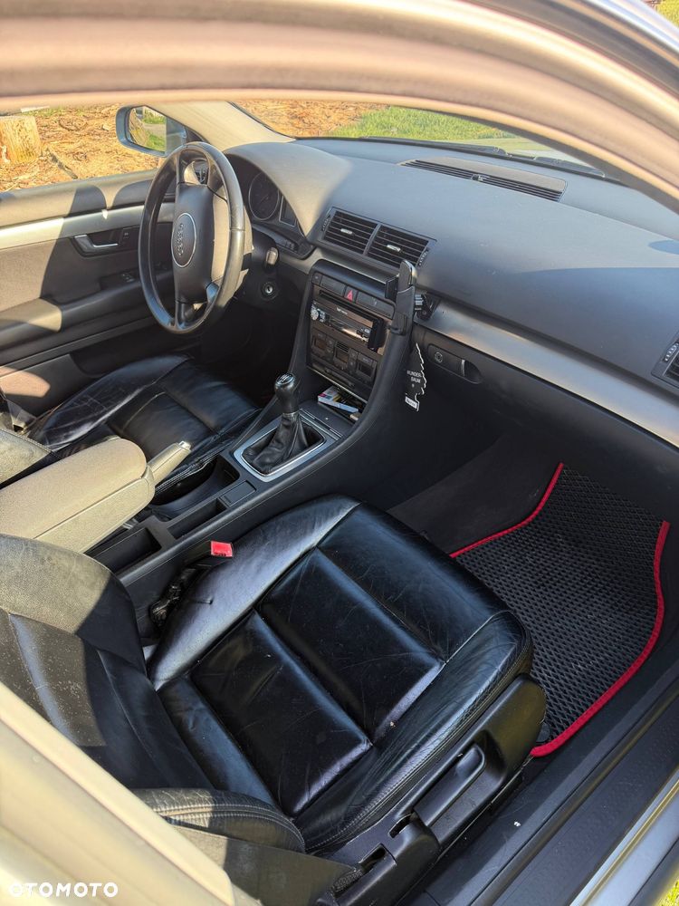 Audi A4 Avant - 6
