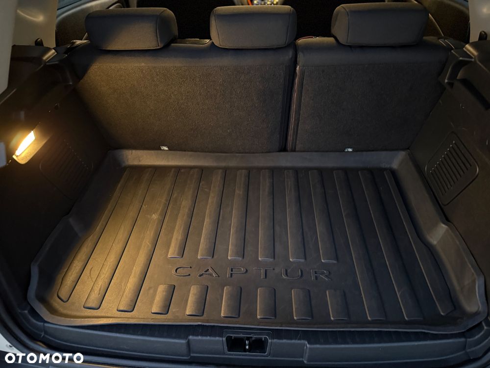 Renault Captur - 19