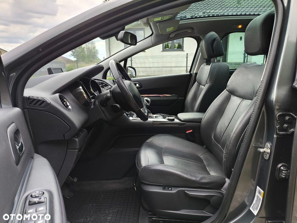 Peugeot 3008 HDi 150 Allure - 15