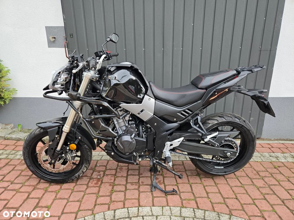 VOGE 500DS - 9