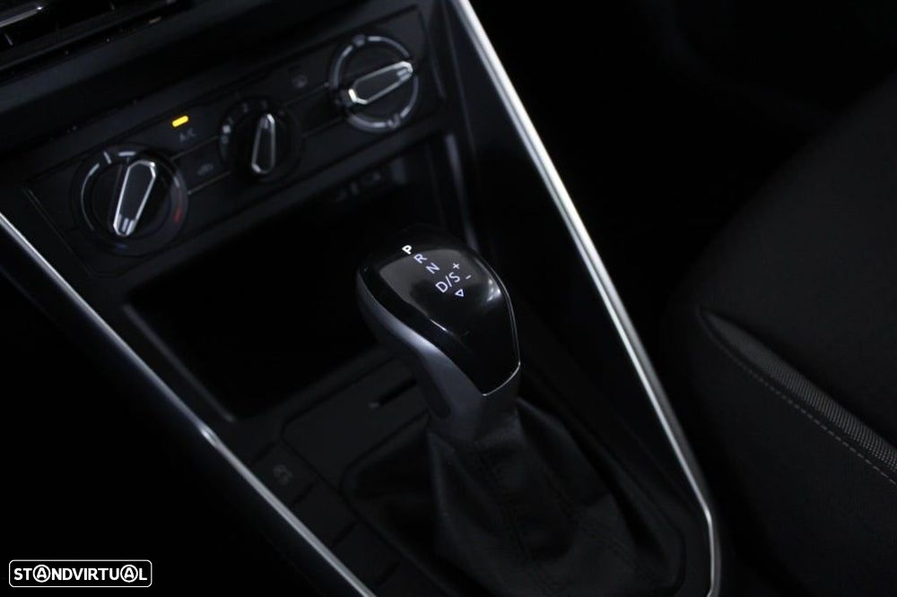 VW Polo 1.0 TSI Life DSG - 30