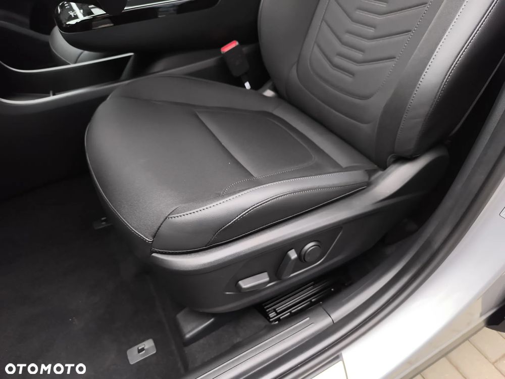 Hyundai Tucson 1.6 T-GDi HEV Executive 2WD - 12