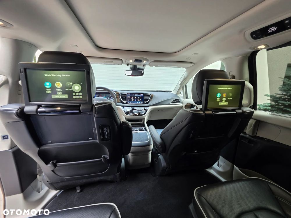 Chrysler Pacifica - 18