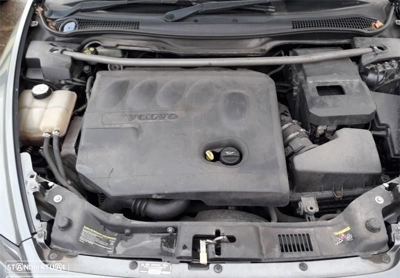 Volvo S40 2.0D de 2007 disponível para peças - 6