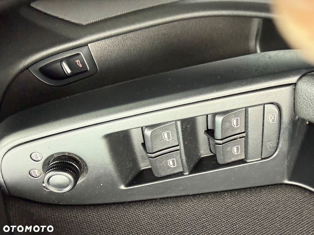 Audi A4 Limousine 1.8 TFSI Ambiente - 11