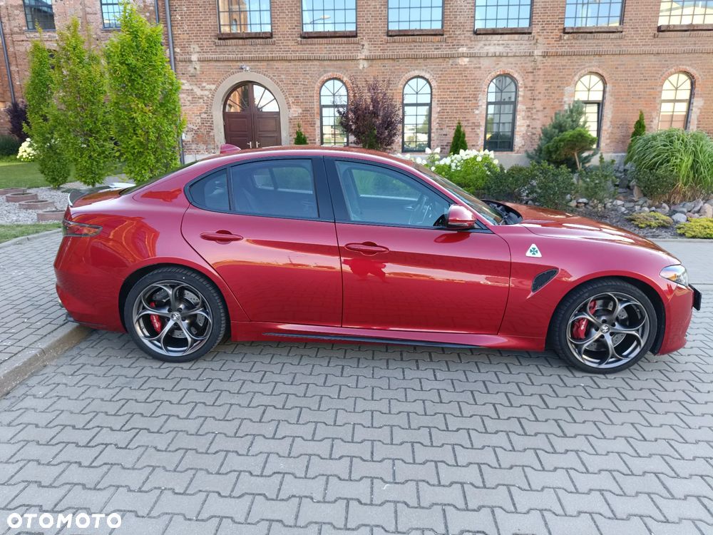 Alfa Romeo Giulia 2.9 Bi Turbo V6 Quadrifoglio - 8
