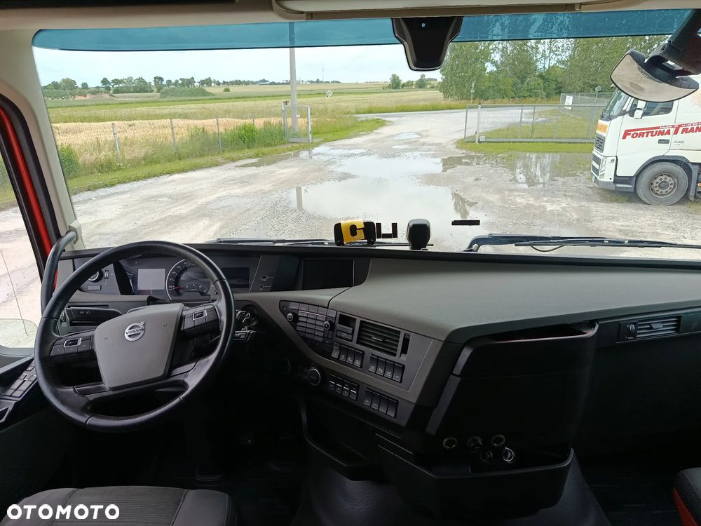 Volvo FH - 10