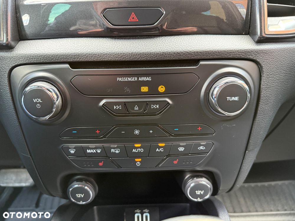 Ford Ranger 2.0 EcoBlue 4x4 DC Wildtrak - 30