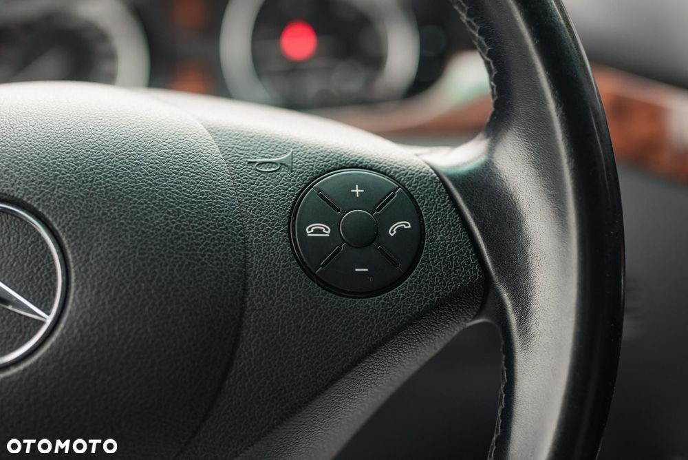 Mercedes-Benz Viano - 25