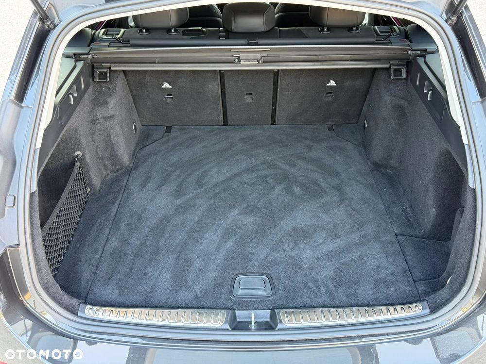 Mercedes-Benz Klasa C 220 d 4Matic 9G-TRONIC AMG Line - 38