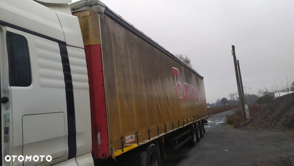 Schmitz Cargobull Super stan