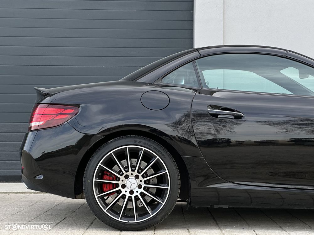 Mercedes-Benz SLC 43 AMG 9G-TRONIC RedArt Edition - 39
