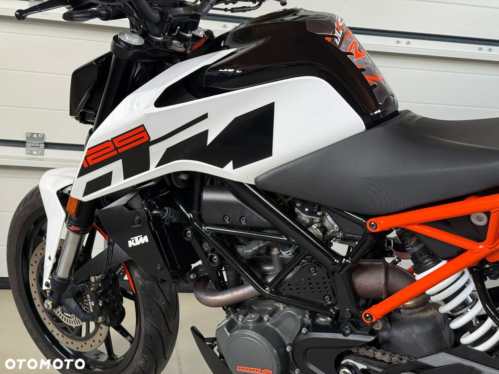 KTM Duke 125 - 15