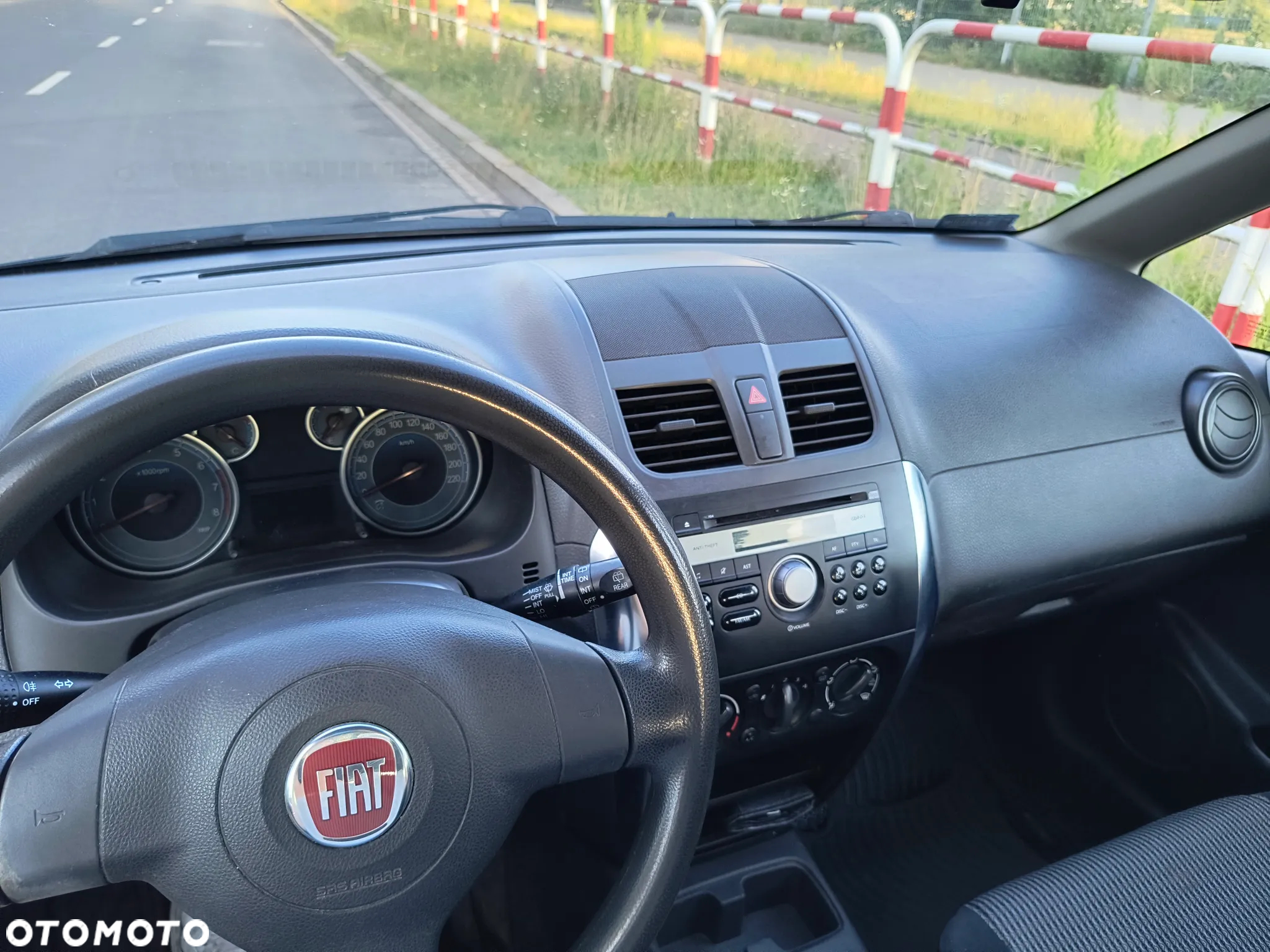 Fiat Sedici 1.6 16V 4x2 Fresh - 9