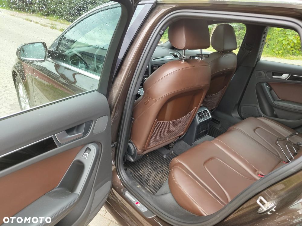 Audi A4 Avant 2.0 TDI DPF clean diesel quattro S tronic S line Sportpaket - 12