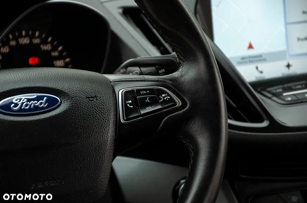 Ford Kuga 1.5 EcoBoost 2x4 Cool & Connect - 34